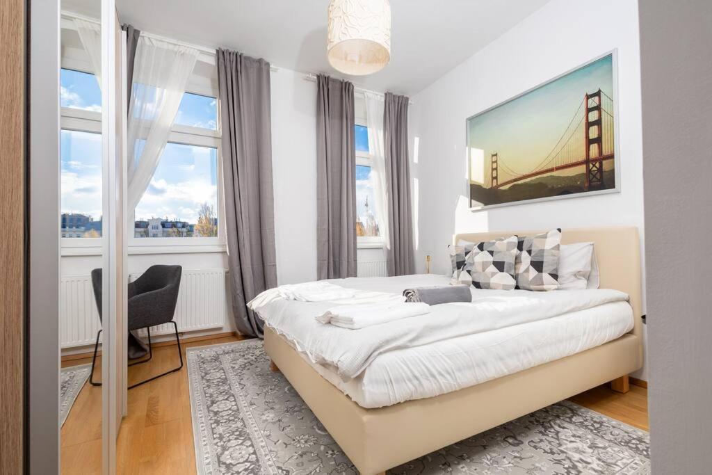 Orestaliving- 3Br On The Daube Canal/Friedensbruecke Wien Ngoại thất bức ảnh