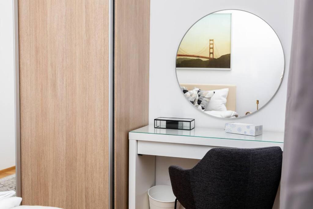 Orestaliving- 3Br On The Daube Canal/Friedensbruecke Wien Ngoại thất bức ảnh