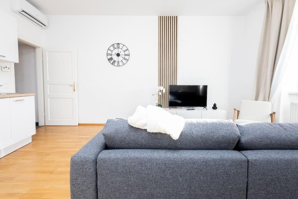Orestaliving- 3Br On The Daube Canal/Friedensbruecke Wien Ngoại thất bức ảnh